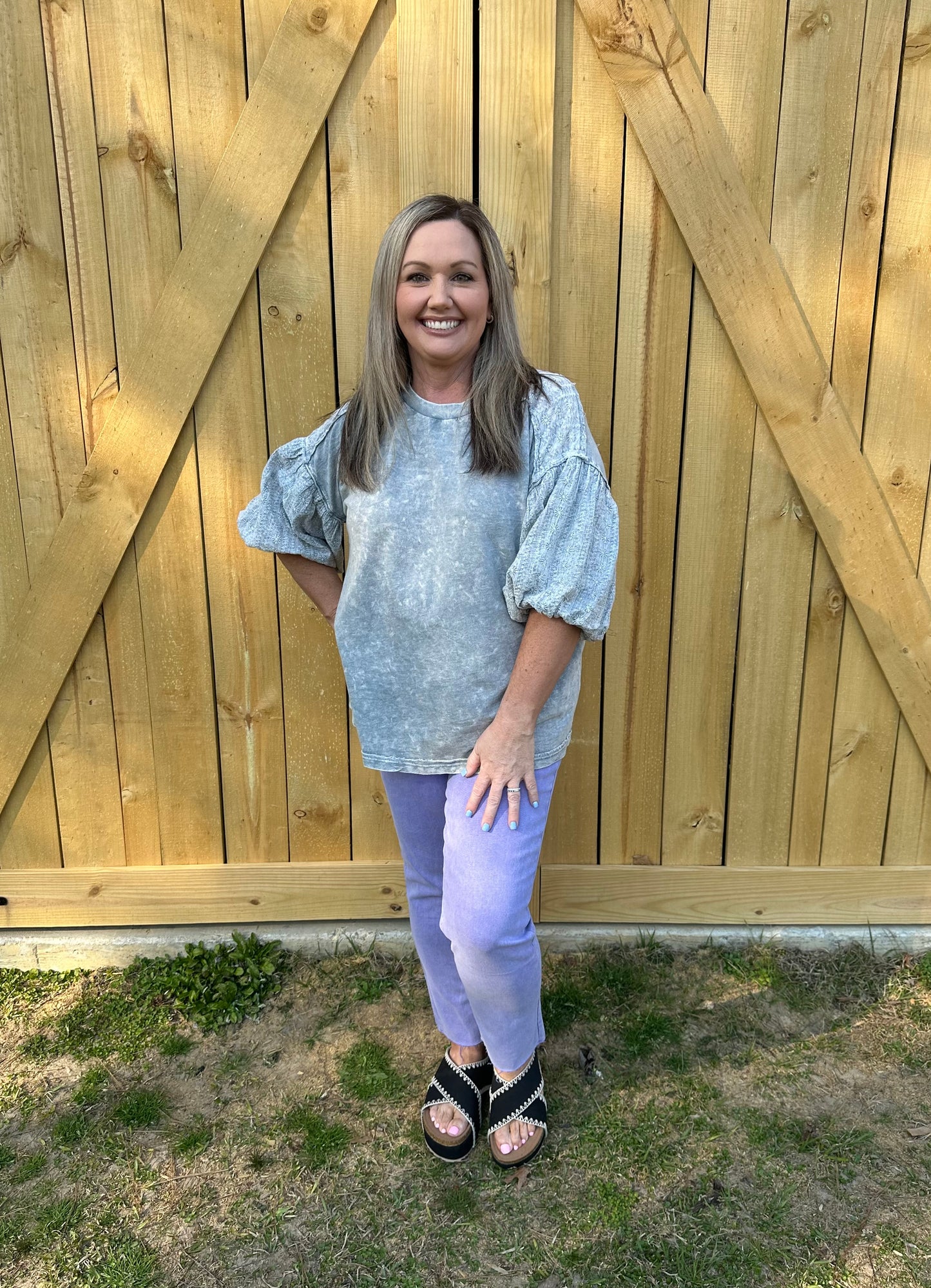 MIRANDA ACID WASHED CROPPED PANTS