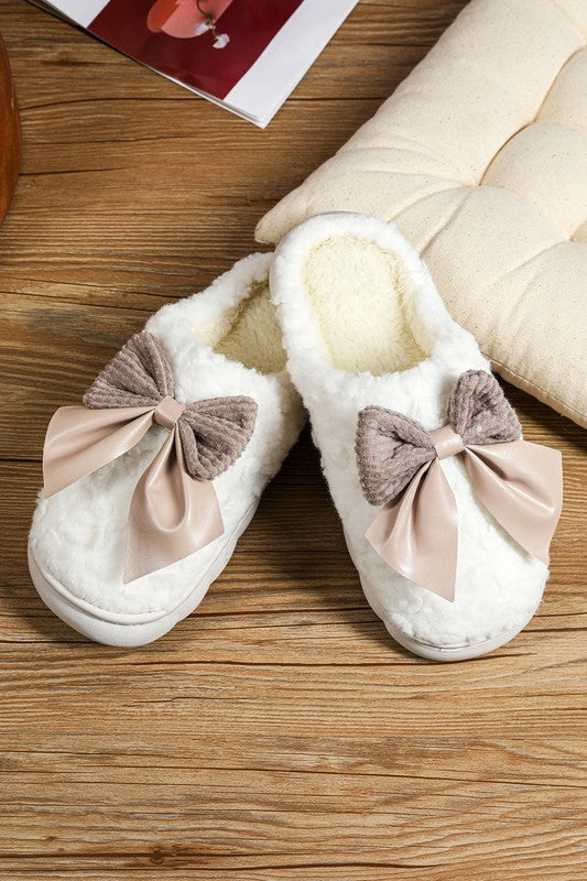 BOW KNOT SLIPPERS