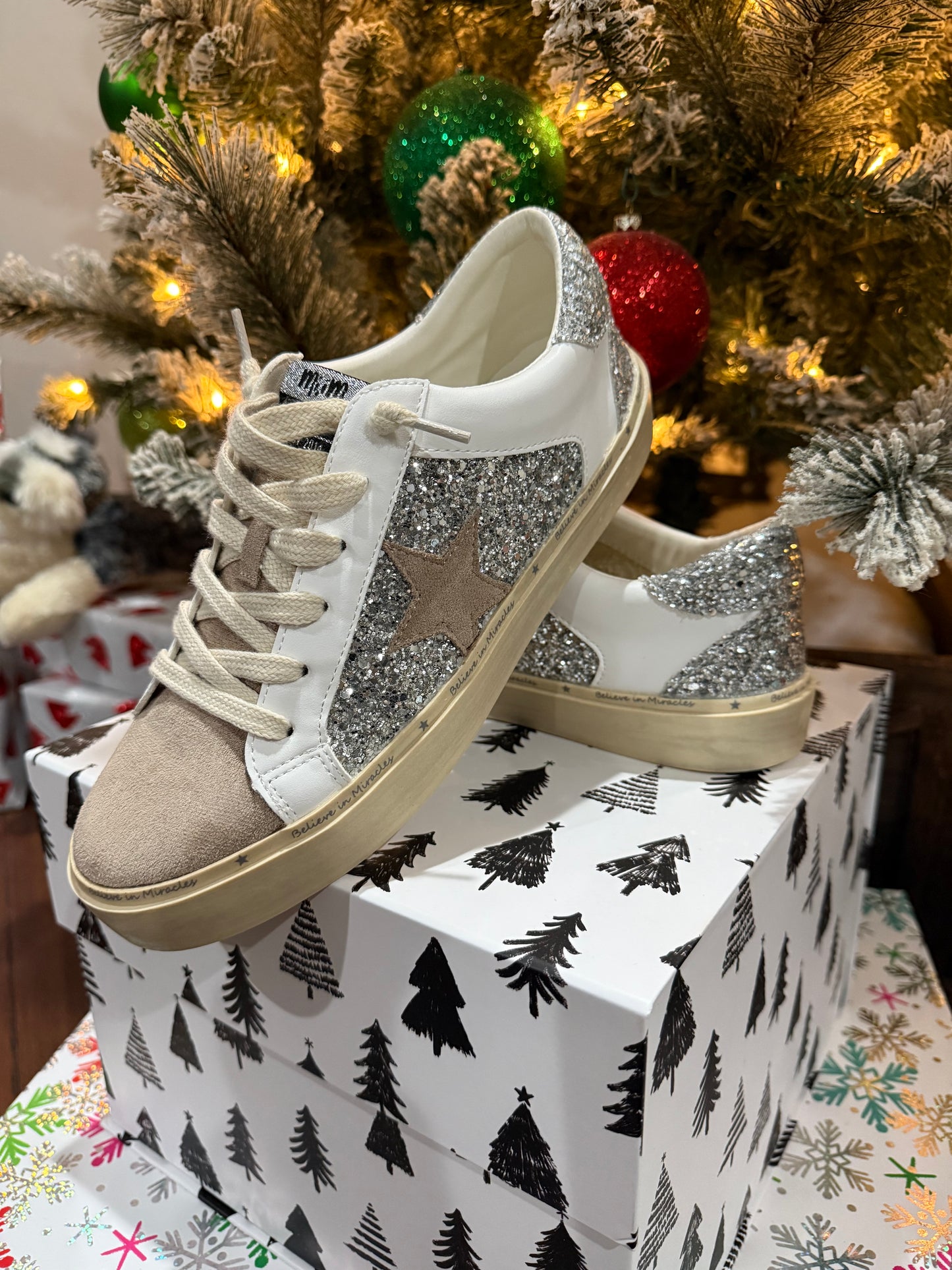 REBA STAR SNEAKERS