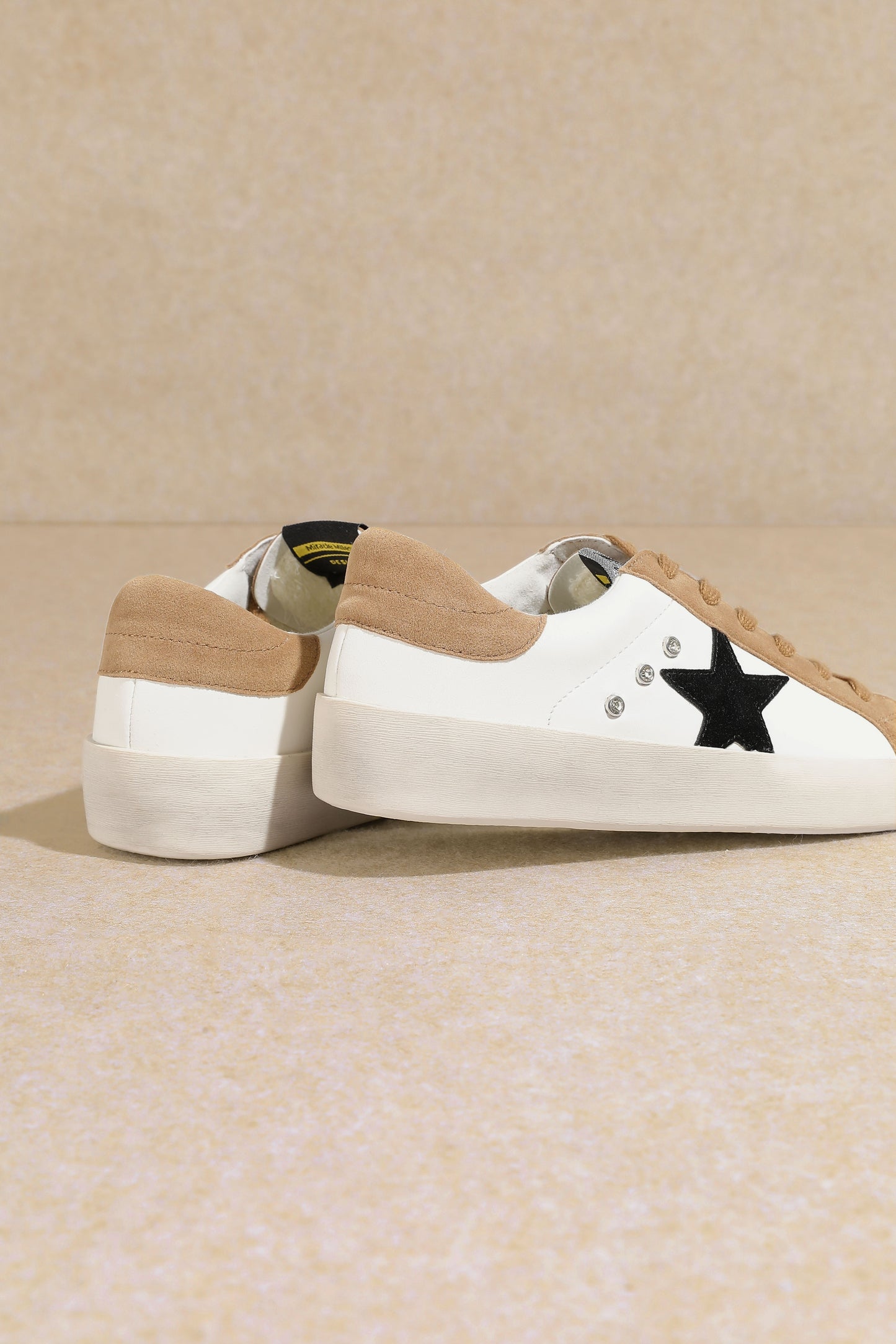 BRADY SNEAKERS