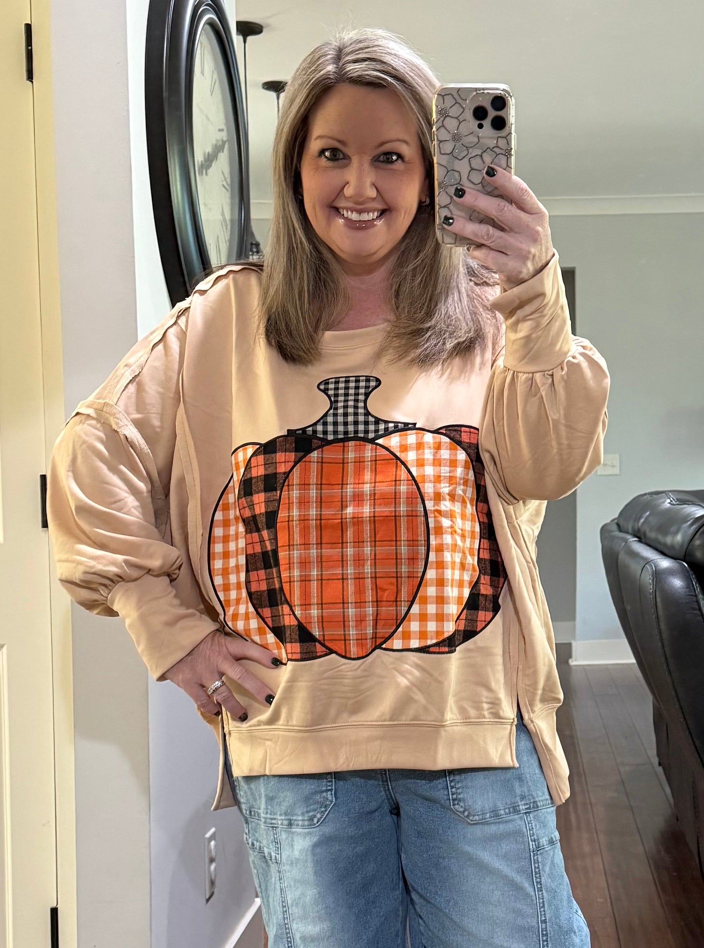 THE GREAT PUMPKIN FRENCH TERRY SWEATSHIRT