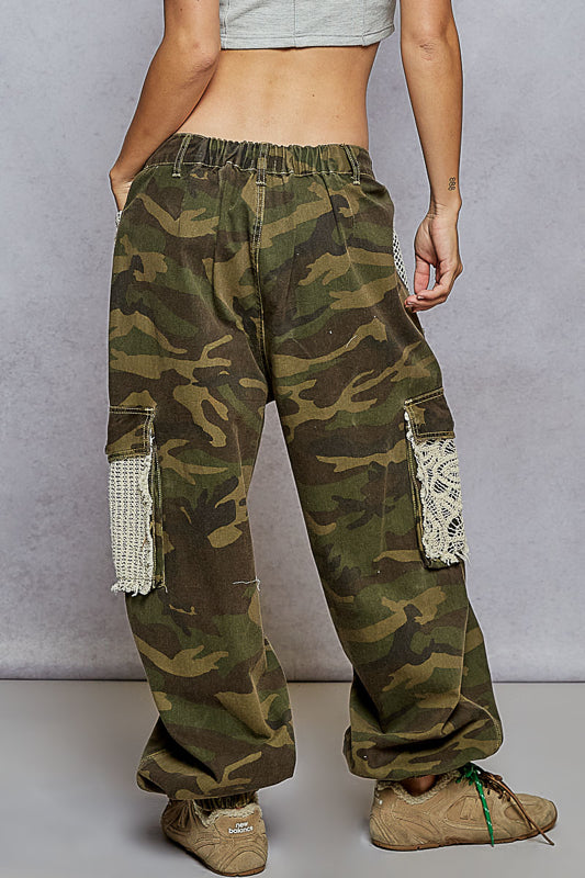 JANE CAMO JOGGER PANTS
