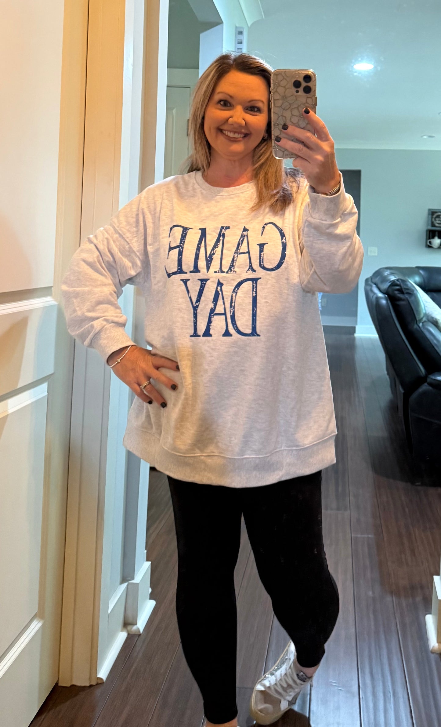 VINTAGE GAME DAY BAGGY SWEATSHIRT