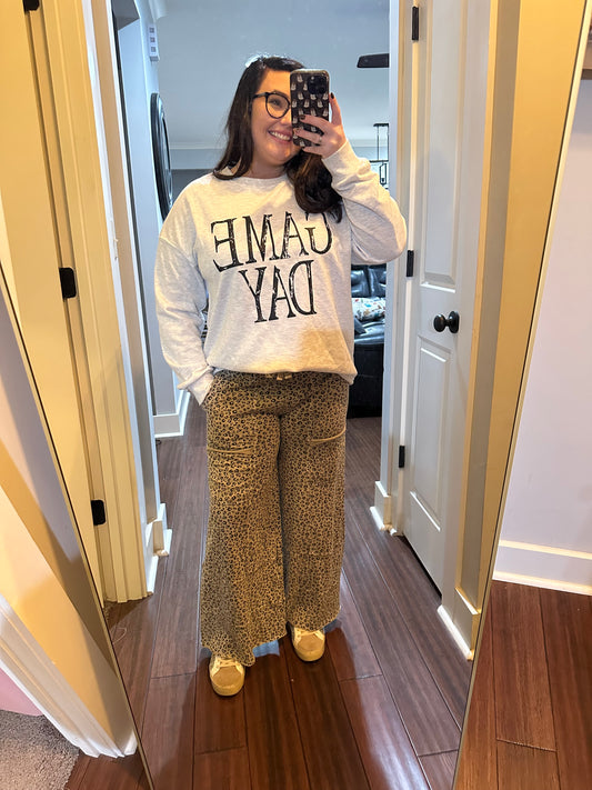 VINTAGE GAME DAY BAGGY SWEATSHIRT