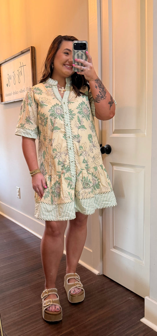 BOTANICAL DRESS **REGULAR AND CURVY**