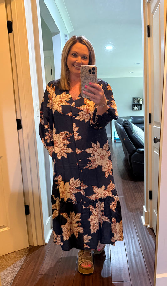 FALLING FOR YOU MAXI DRESS(SMALL-3X)
