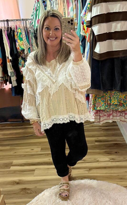 LACE AND RUFFLE BLOUSE