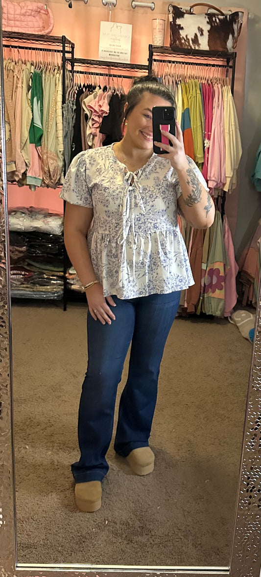OPHELIA BUBBLE SLEEVE TOP