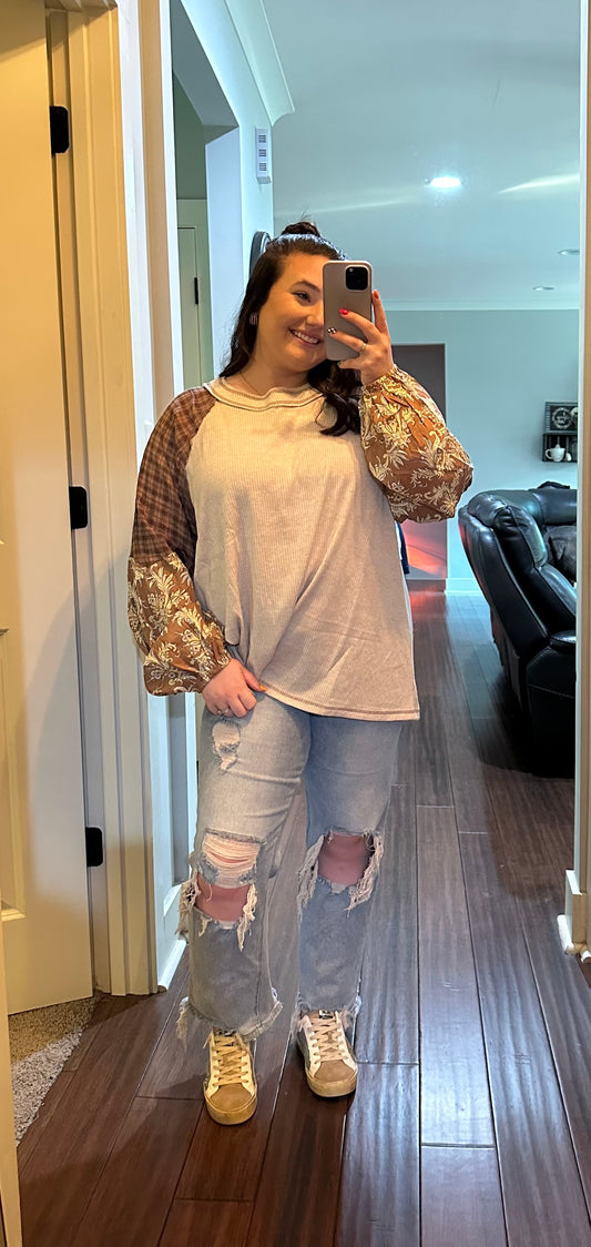 CURVY CARISSA TOP