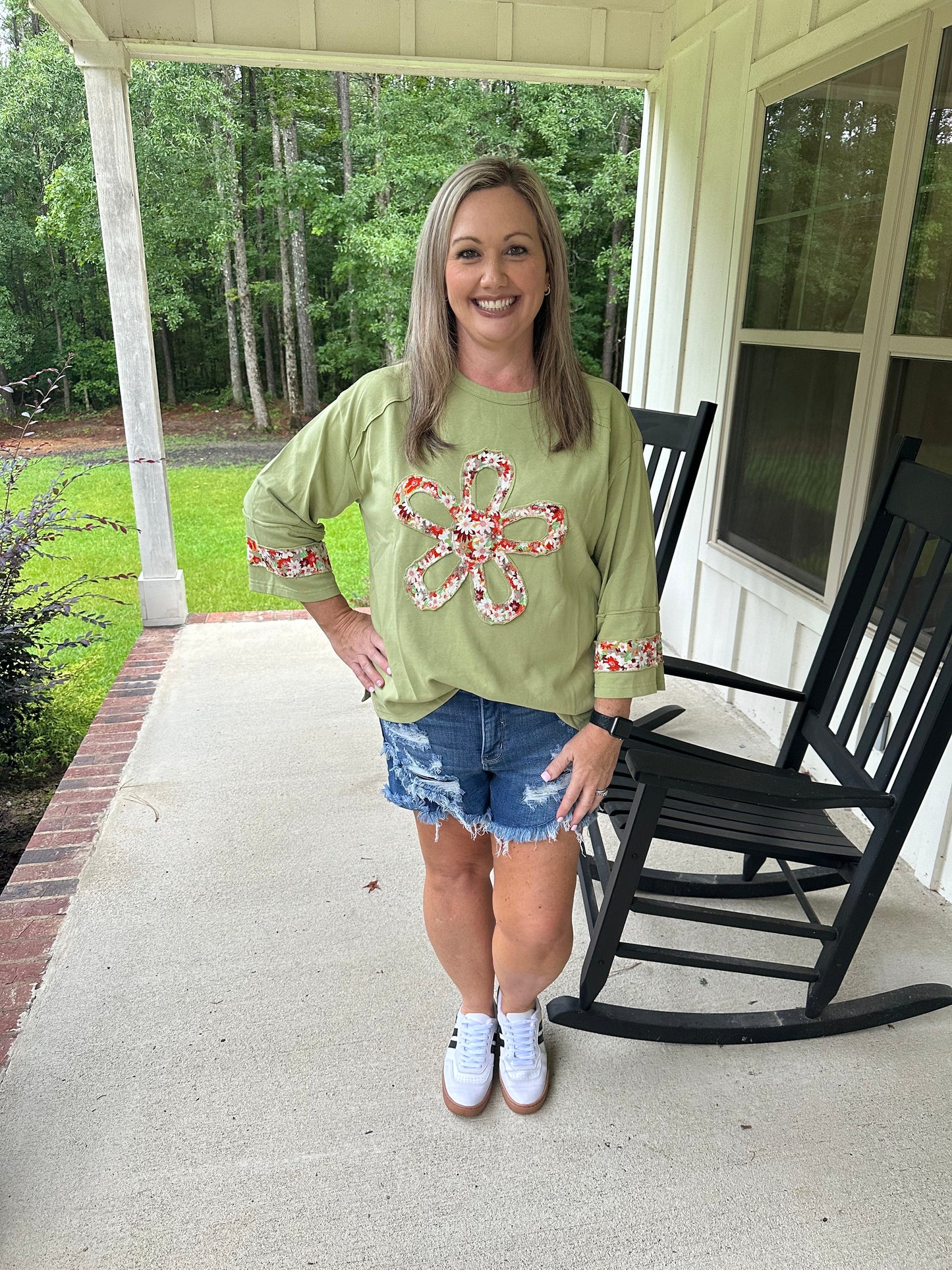 DAINTY FLOWER TOP