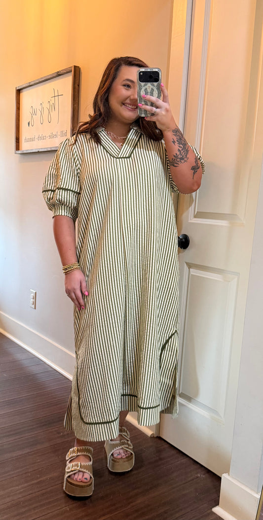 STRIPED MIDI DRESS **CURVY**
