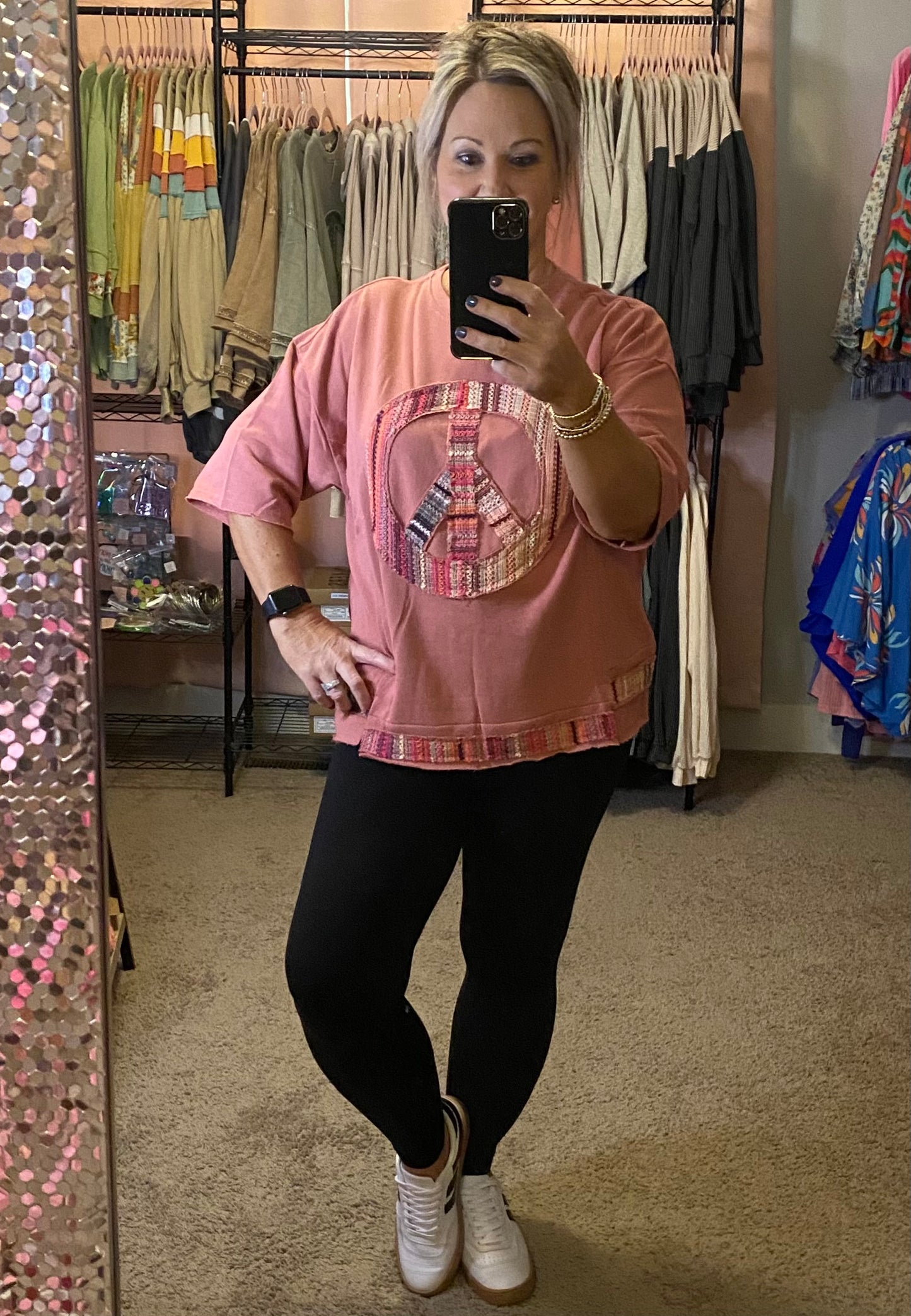 GROOVY TOP