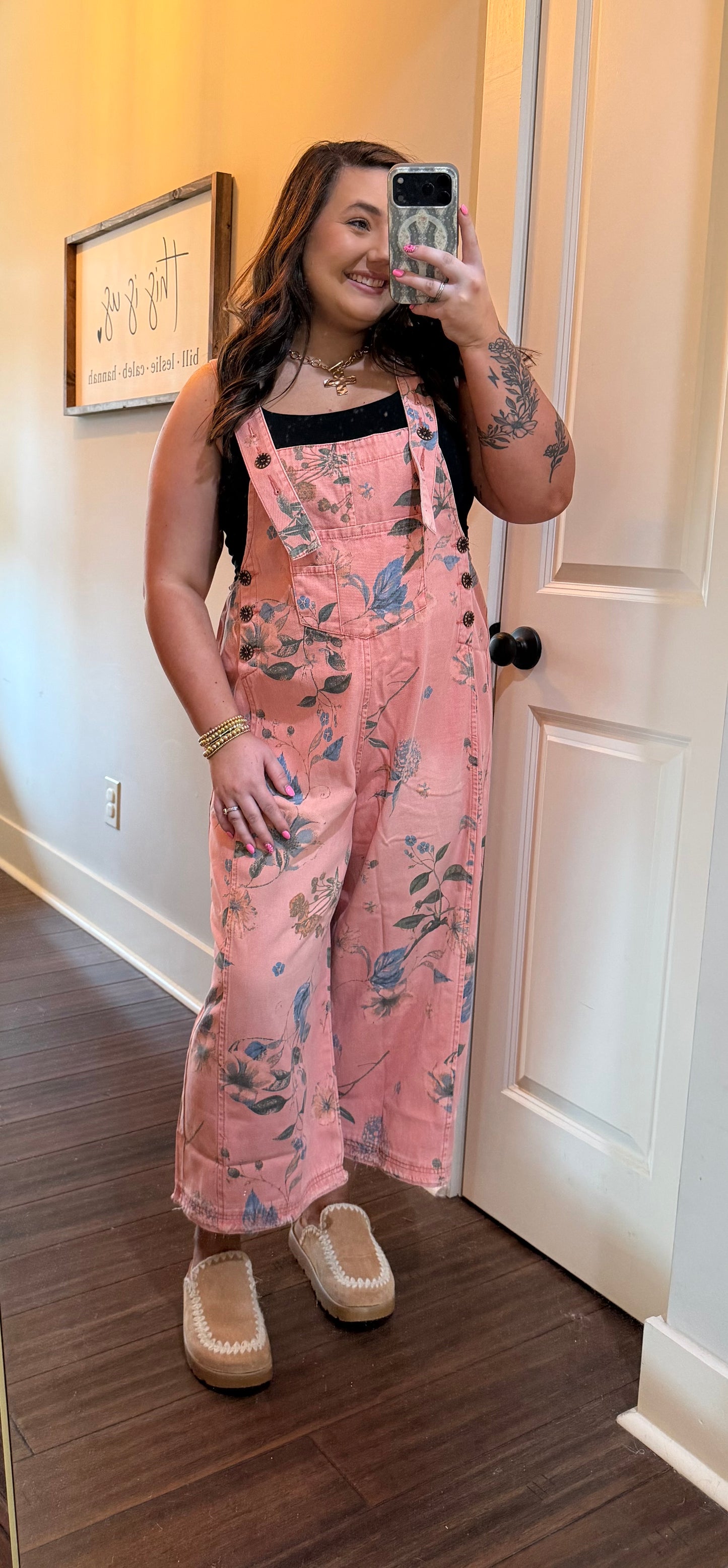 OLIVE CROPPED OVERALLS