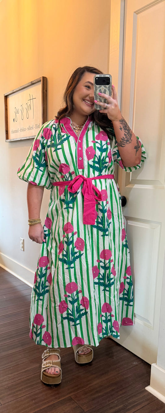 FLORAL MAXI DRESS  **CURVY**