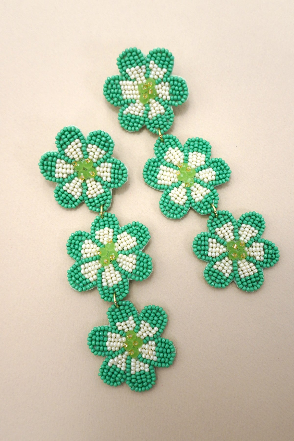 FLOWER SEED BEAD EARRINGS