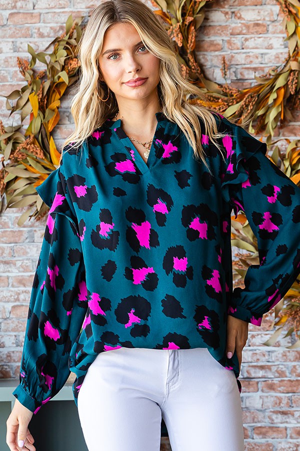 SASSY SUSAN LEOPARD TOP