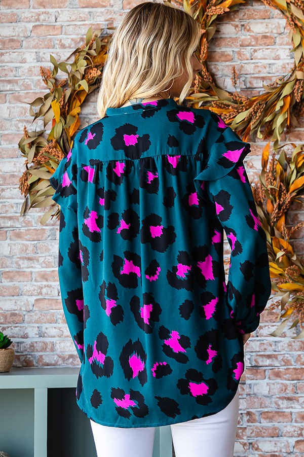 SASSY SUSAN LEOPARD TOP